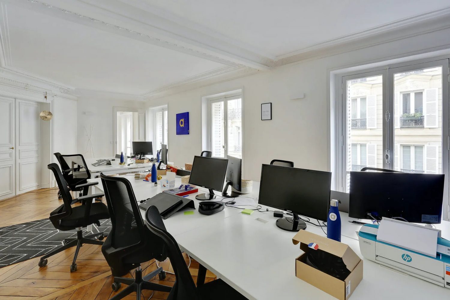 Logo de la startup Les bureaux sont-ils toujours nécessaires pour les startups ?